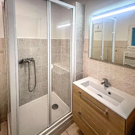 Villa - Maison Renovee 3 Pieces Cosy Avec Wifi - Fr-1-479-224
